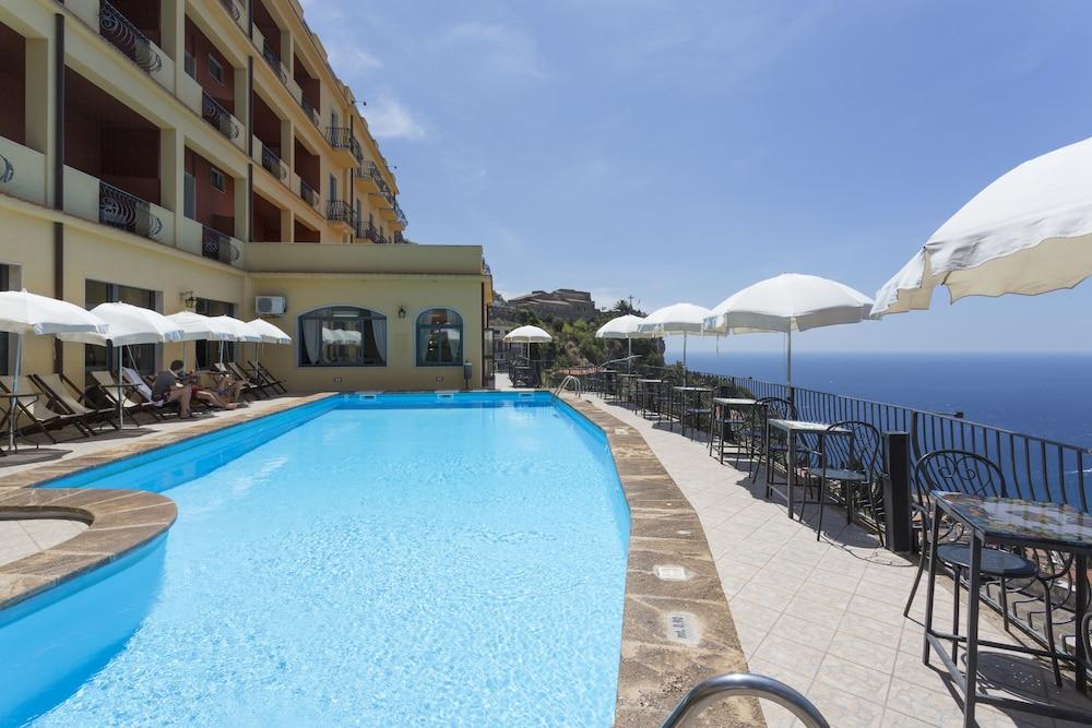 Hotel Sole Castello (Adults Only) Taormina Ngoại thất bức ảnh