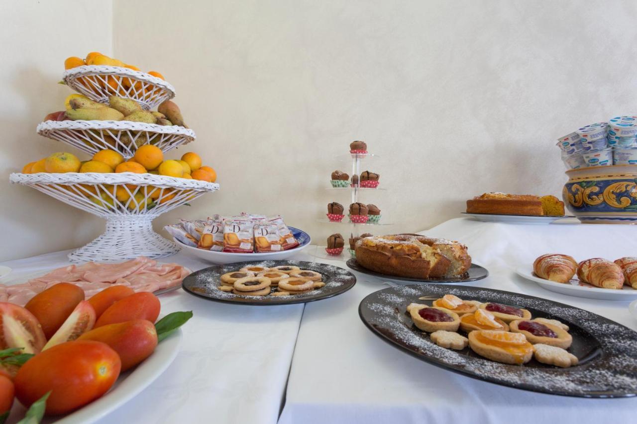 Hotel Sole Castello (Adults Only) Taormina Ngoại thất bức ảnh
